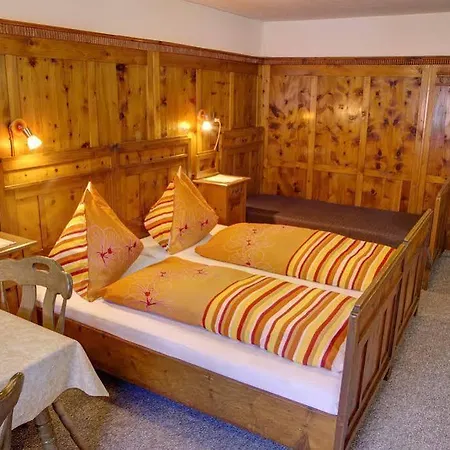 Tiroler Frieden Privatunterkunft St. Anton am Arlberg