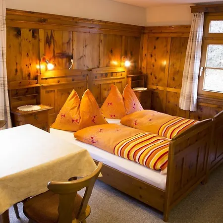 Privatunterkunft Tiroler Frieden St. Anton am Arlberg